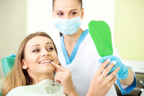 Orthodontic Dental Office: Causes Of Crooked Teeth